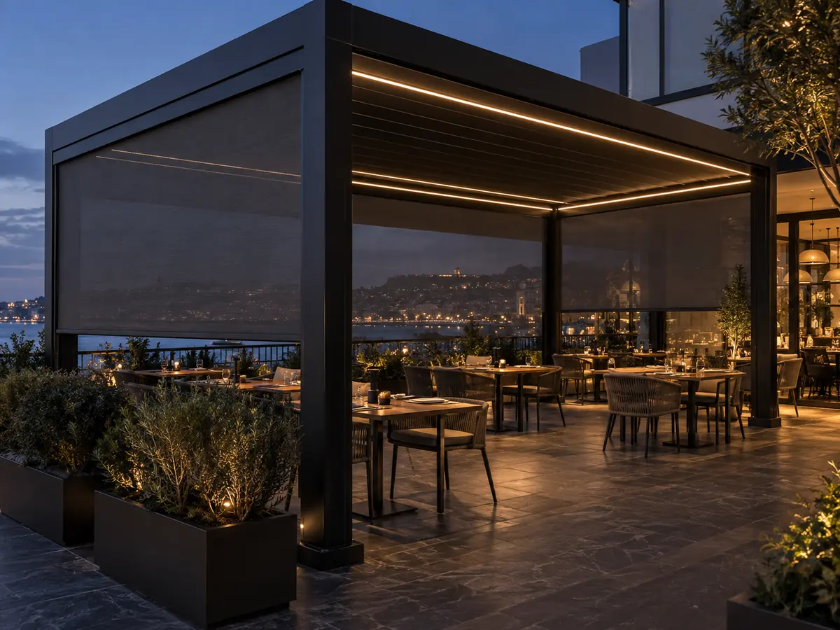 Pergola with ZIP Screens